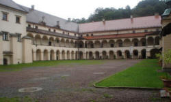 POLTURIZM